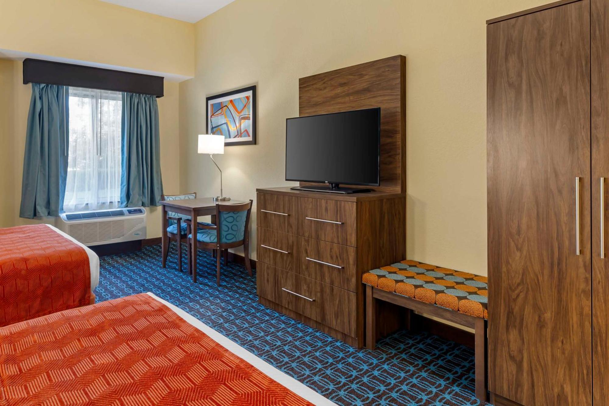 Best Western Plus North Shore Hotel Danvers Bagian luar foto