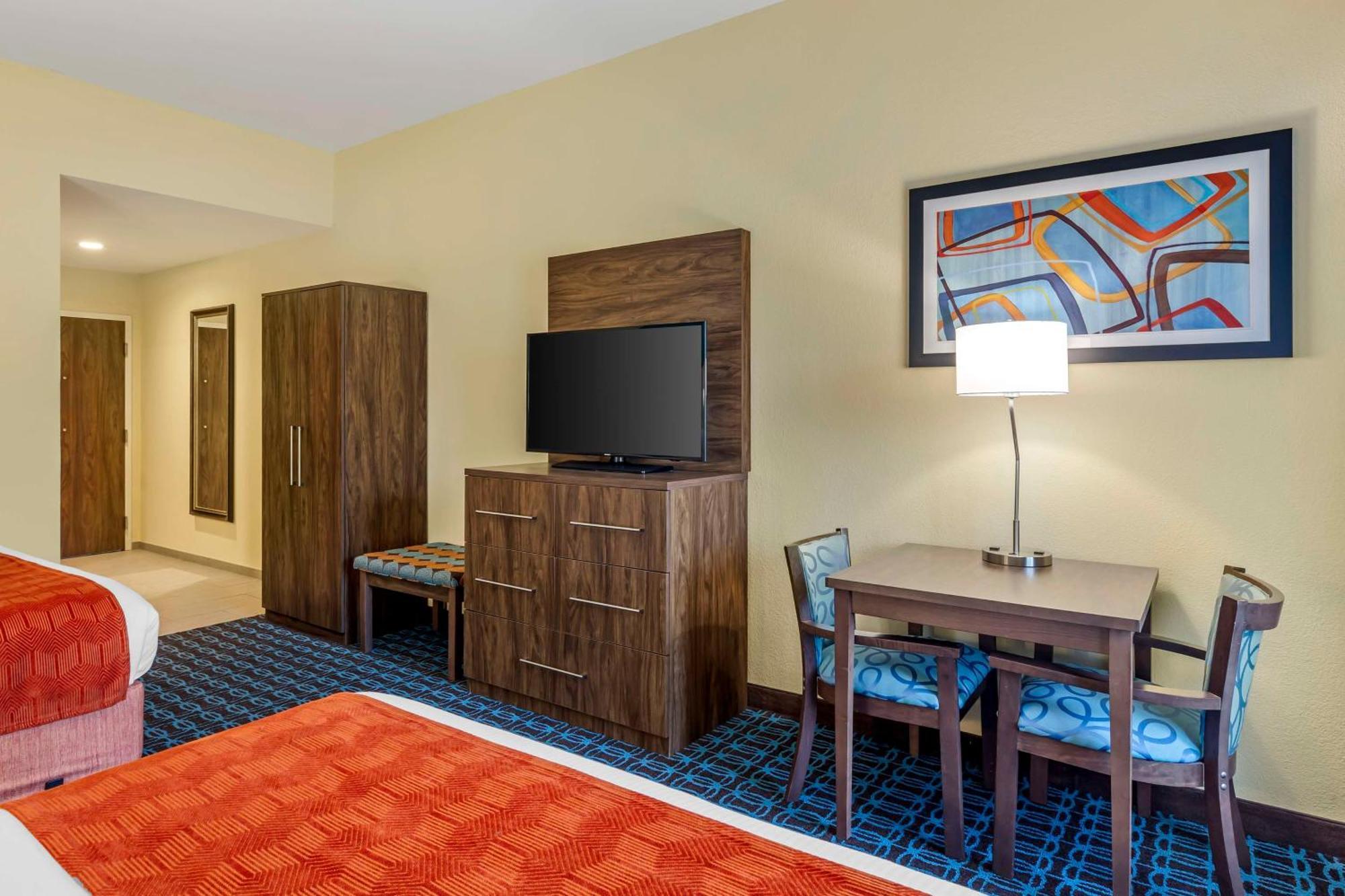 Best Western Plus North Shore Hotel Danvers Bagian luar foto