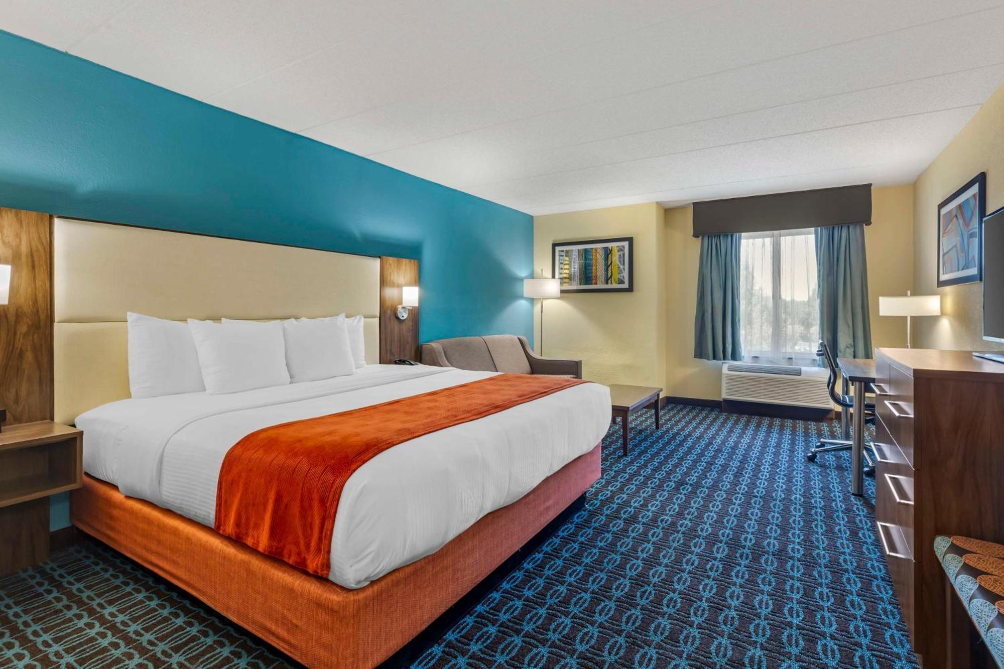 Best Western Plus North Shore Hotel Danvers Bagian luar foto
