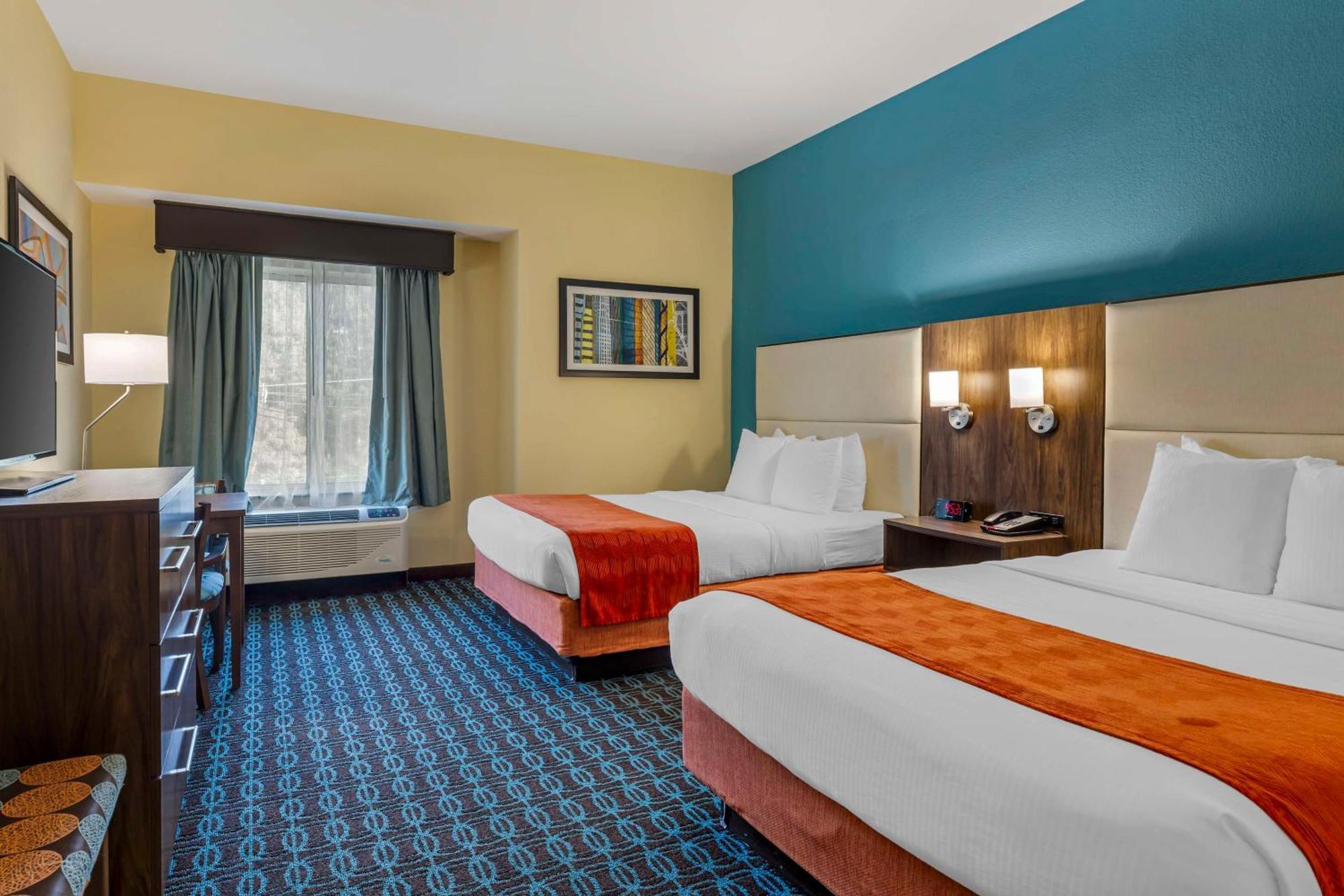 Best Western Plus North Shore Hotel Danvers Bagian luar foto