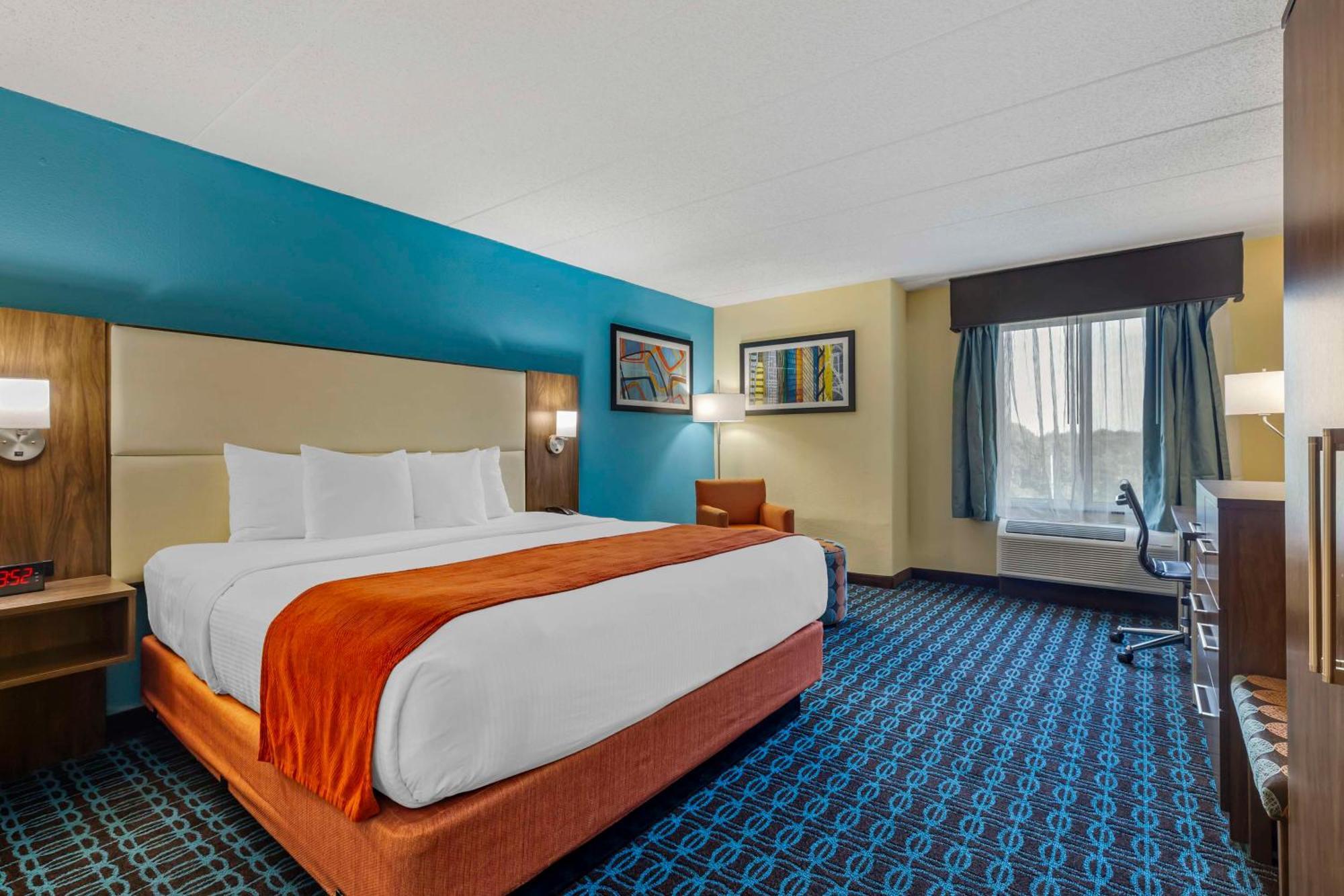 Best Western Plus North Shore Hotel Danvers Bagian luar foto