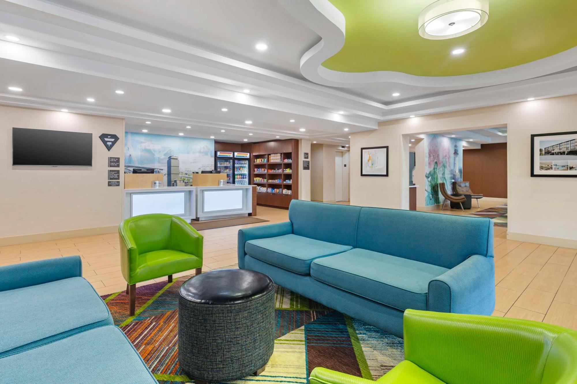 Best Western Plus North Shore Hotel Danvers Bagian luar foto