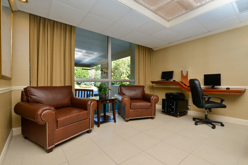 Best Western Plus North Shore Hotel Danvers Bagian luar foto